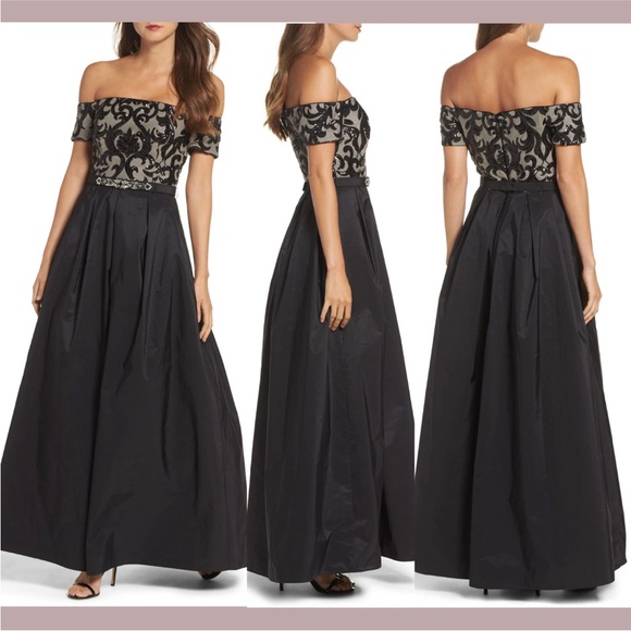 Vince Camuto,Embellished Off-Shoulder Gown,Exquisite,EUC, Size 4 - Picture 1 of 8